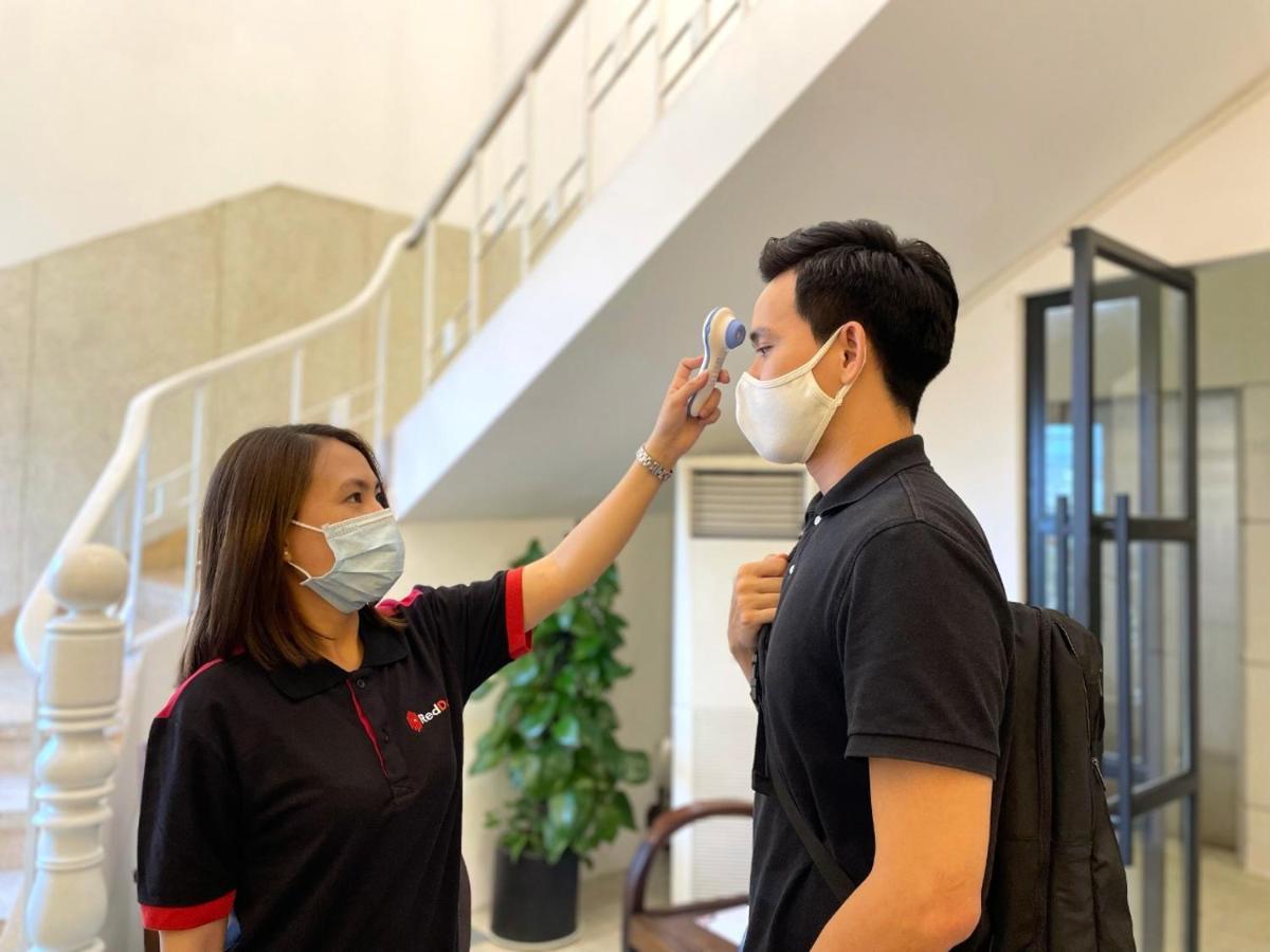 Reddoorz Ura Hotel Hung Phuoc 4 Ho Şi Min Dış mekan fotoğraf